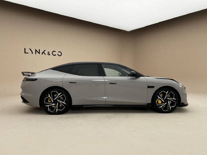 全系三电进阶 追求稳中求进 静态体验领克10纯电