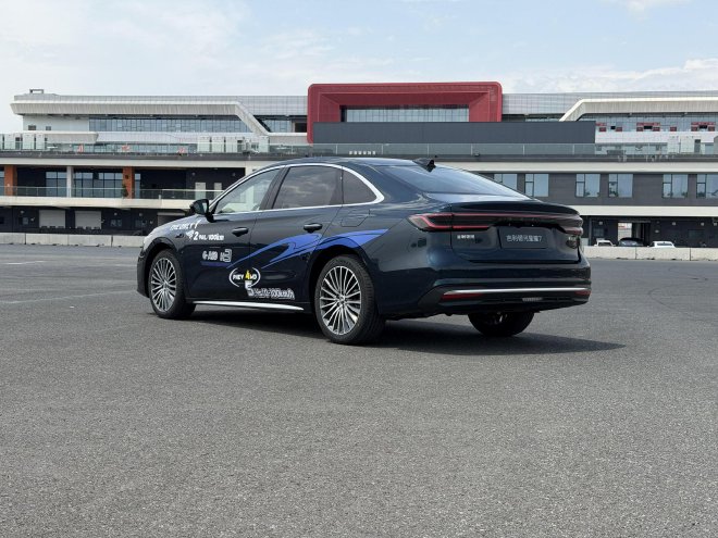 中级智电家轿新标杆 星耀7预售11.28万起