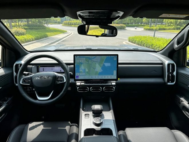 全球智能越野皮卡 出厂即战力 试驾奇瑞威麟R08 PRO