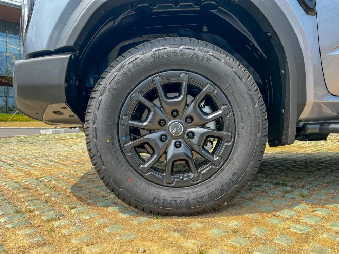 全球智能越野皮卡 出厂即战力 试驾奇瑞威麟R08 PRO