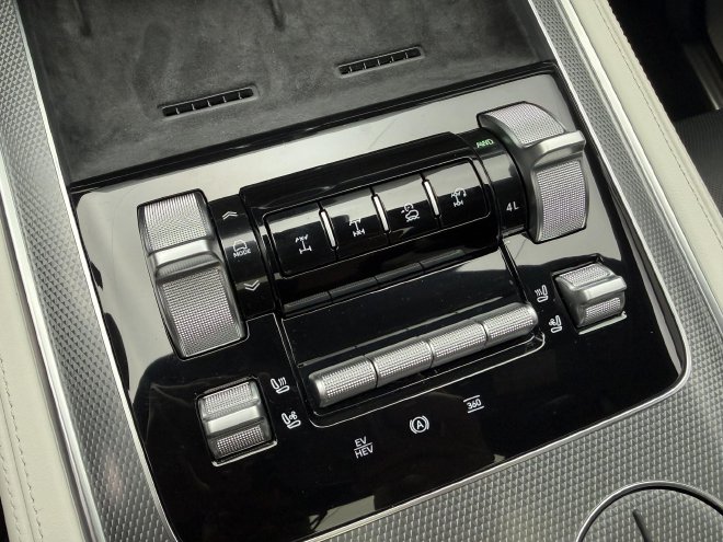 售价42.8-50.8万元 全新坦克700正式上市