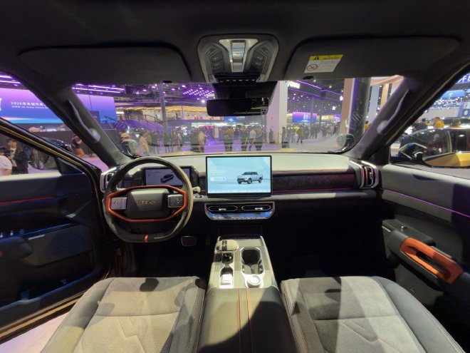 2026北京车展：郑州日产锋坦·沙影骑士版及全球插混SUV概念车亮相