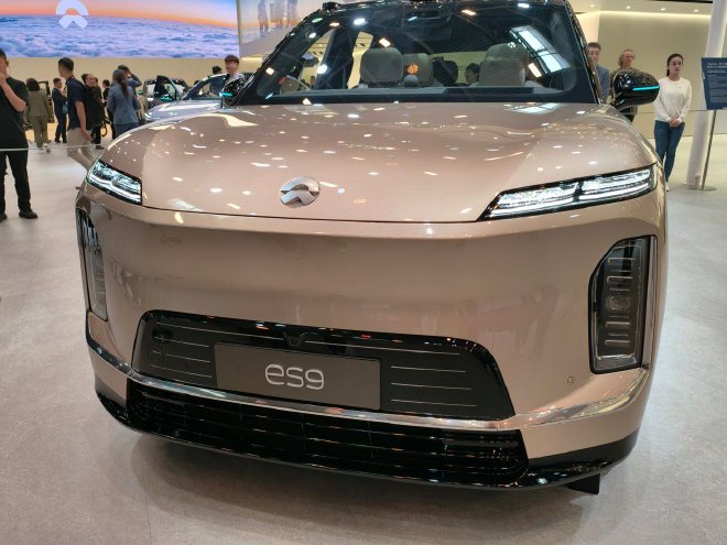 2026北京车展：蔚来ES9亮相/ES8玄金特别版上市
