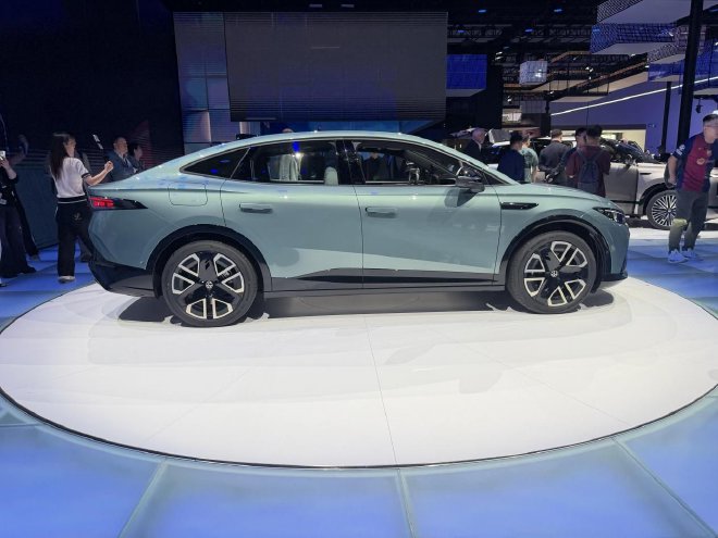 2026北京车展：ID. ERA 9X领衔大众家族齐亮相