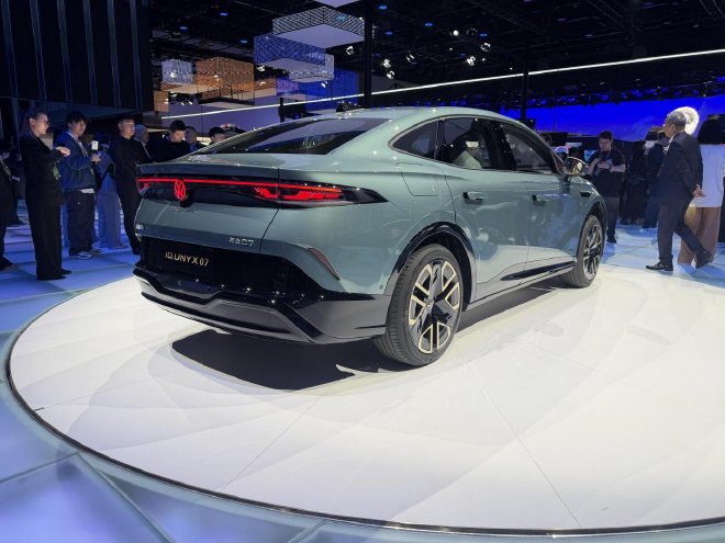 2026北京车展：ID. ERA 9X领衔大众家族齐亮相