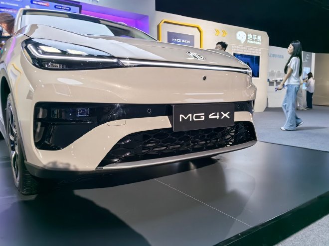 售价9.98-11.68万元 MG 4X正式上市