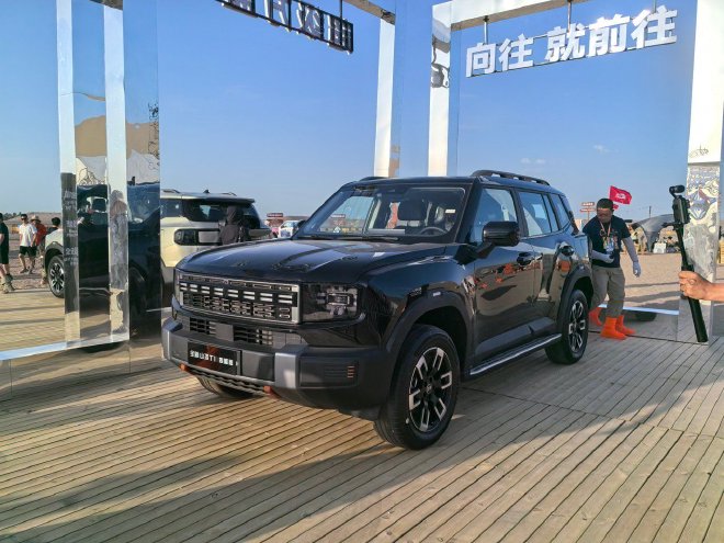 限时权益价11.99万元起 捷途自由者7PLUS与全新山海T1四驱版上市