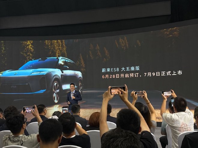 蔚来ES8 0001号入藏北京汽车博物馆