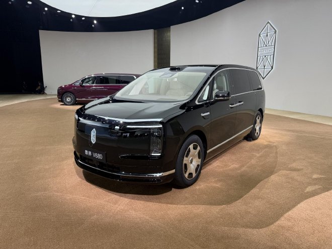 售64.8-101.6万元 尊界V680/V800正式上市