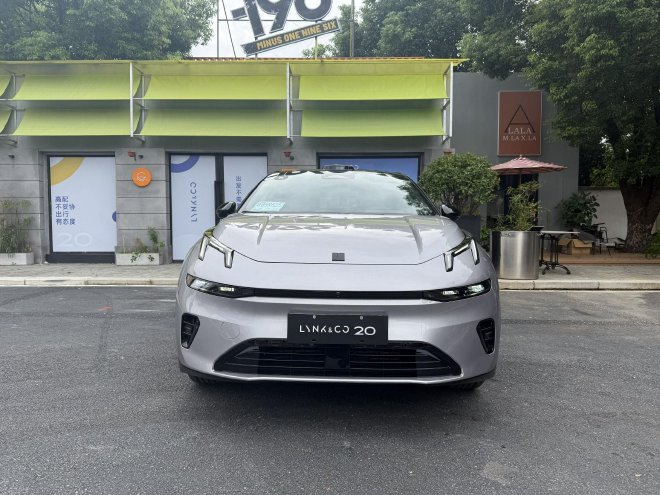 全系标配激光雷达太夯了 试驾领克20
