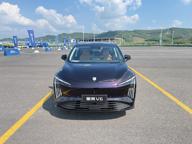试驾星海V6：六座、510km 还有华为乾崑智驾