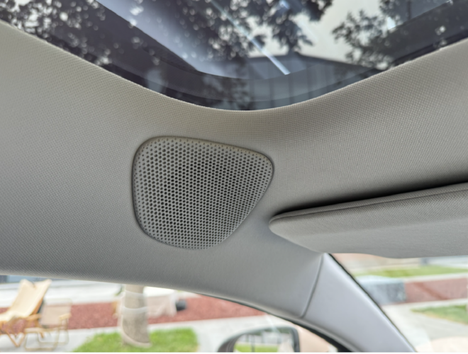 给年轻人的惊喜：小鹏MONA M03内饰体验