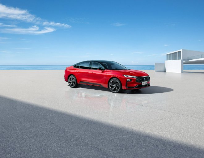 18.98万元起售 福特蒙迪欧大马力E-混动版进阶上市