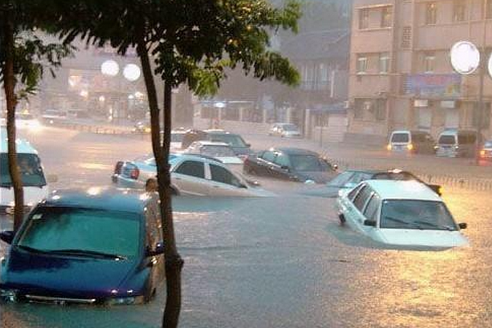 夏季暴雨频发 保险怎么理赔？