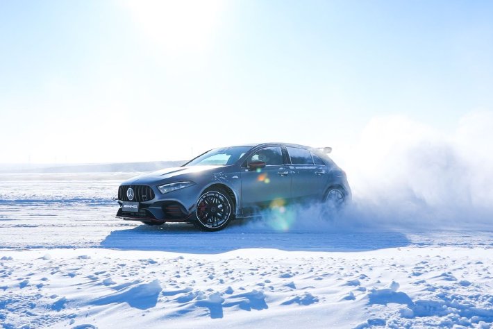 2024梅赛德斯-奔驰冰雪试驾