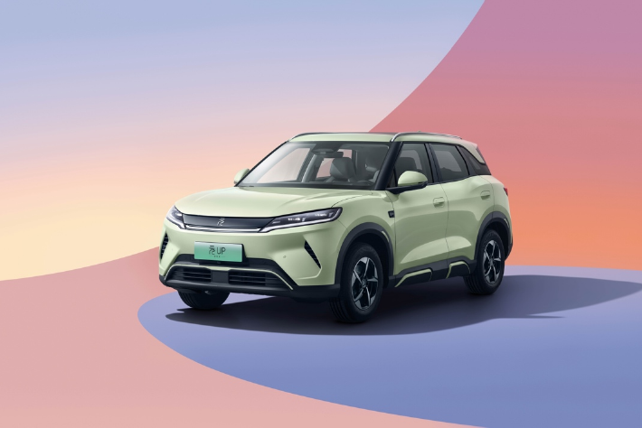 9.98万元起 比亚迪元UP智驾版上市