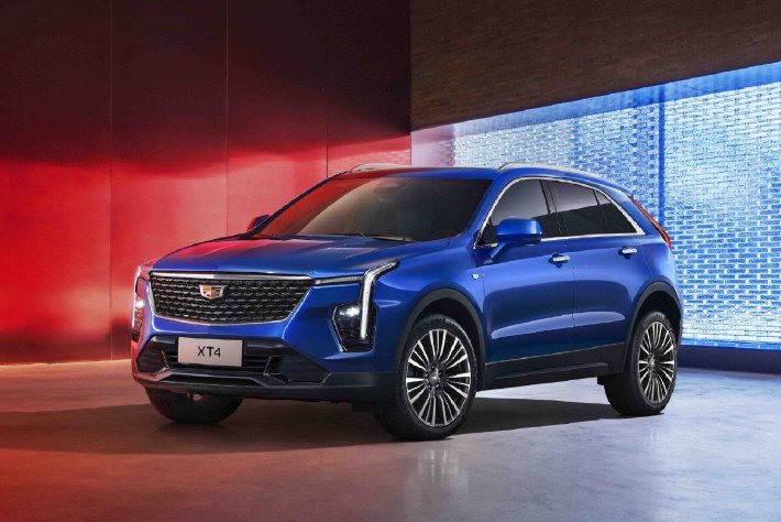 凯迪拉克XT4上市 一口价15.99万起