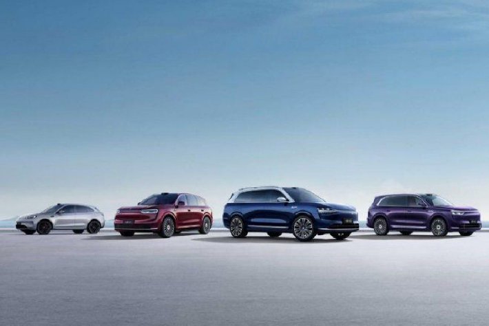 新增/优化功能40余项 问界全系新年OTA升级