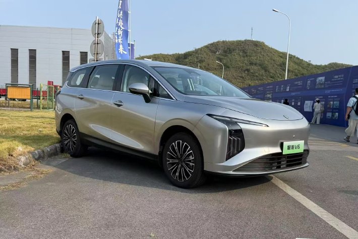 东风风行星海V6正式上市 权益价9.99