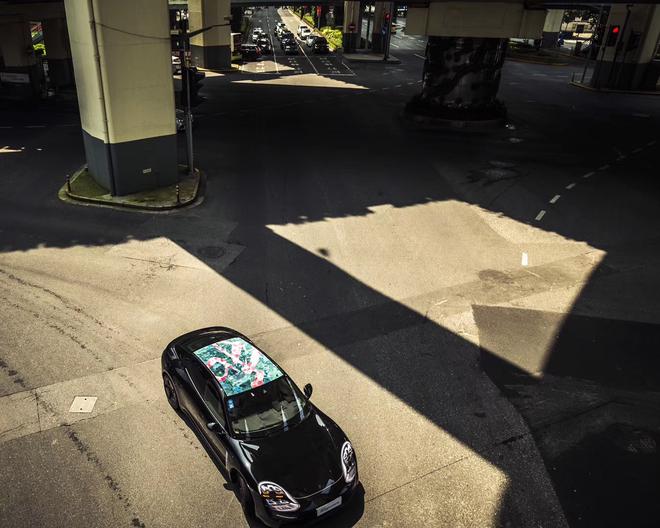 花钱的机会到了 保时捷Taycan现身上海