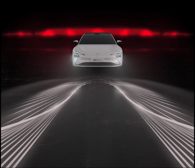 给你一双会说话的眼睛：智己L7智能车语系统解读