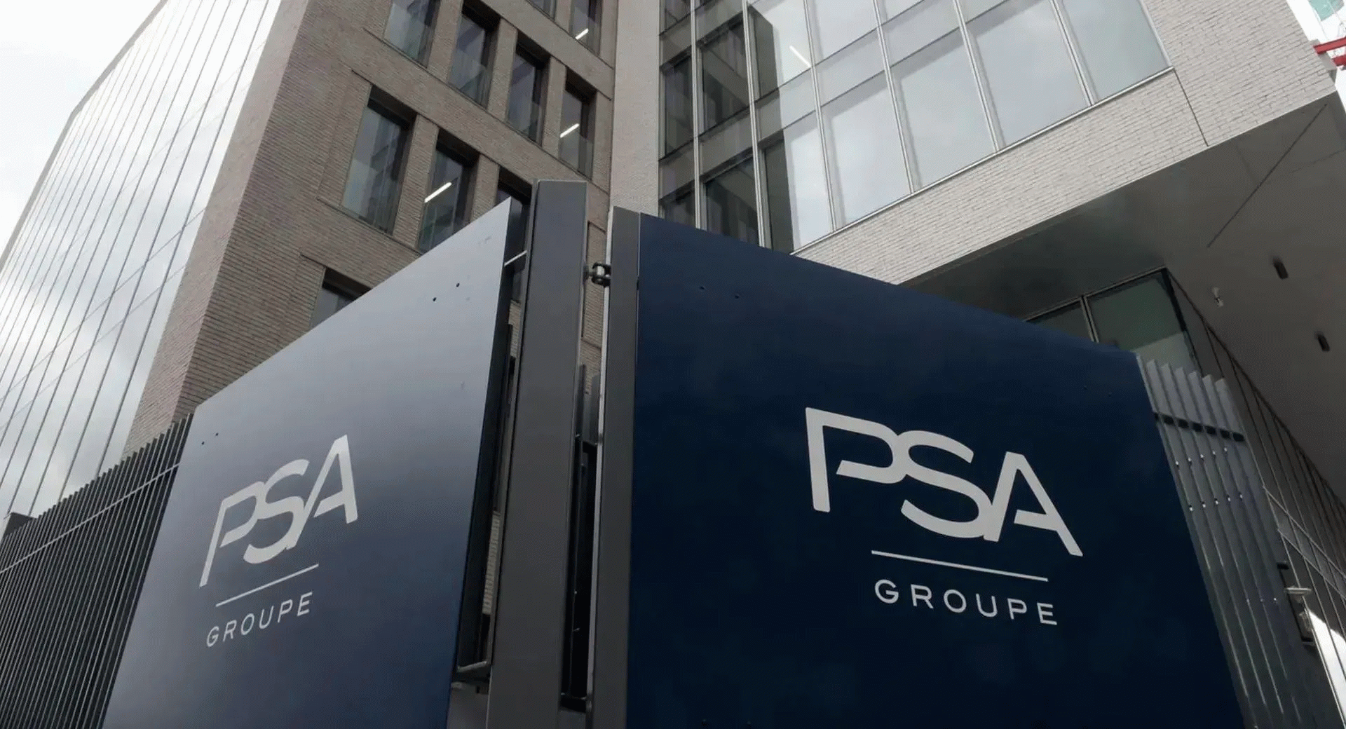 PSA花费13亿从东风手中回购1000万股股票 占总股本1.1%