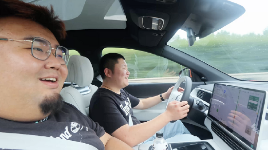 谁说电动车不能跑长途？880km，开小鹏G6去见老朋友！