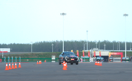 24款星车搏“上位”，这样的名场面你见过吗？