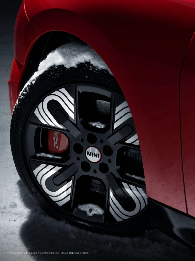 全新电动MINI JCW蒙特卡洛之夜60周年纪念版上市