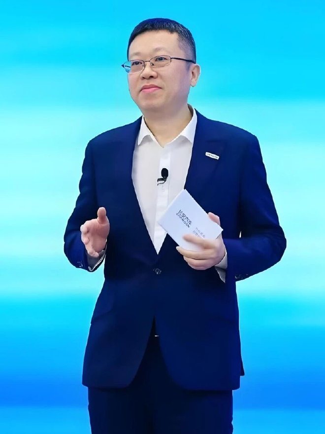 王俊从兵装调任东风汽车副总经理