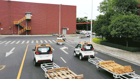 上汽通用五菱首条厂区无人驾驶物流线路建成