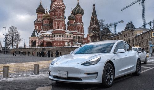 俄工贸部长：首台俄制量产型电动汽车2022年底前将下线