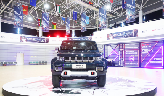 是硬核搏击还是都市时尚 “双面ORV”BJ40