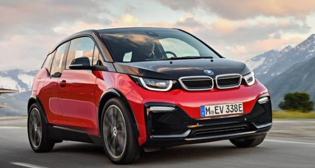 紧跟大众 奔驰再下一城 全球电池厂达6座