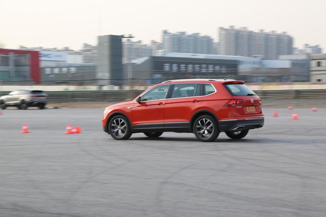 2018年度车车型介绍：上汽大众途观L