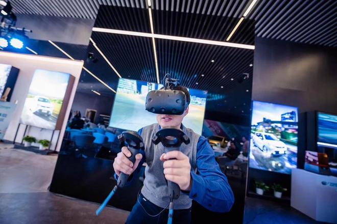 广汽新能源最大“25hours体验中心”在北京开启