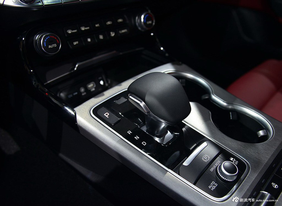 起亚史上最暴力车型诞生 搭3.3T/5.1s破百