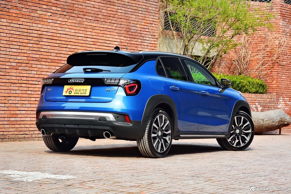 2018款领克02 2.0T四驱