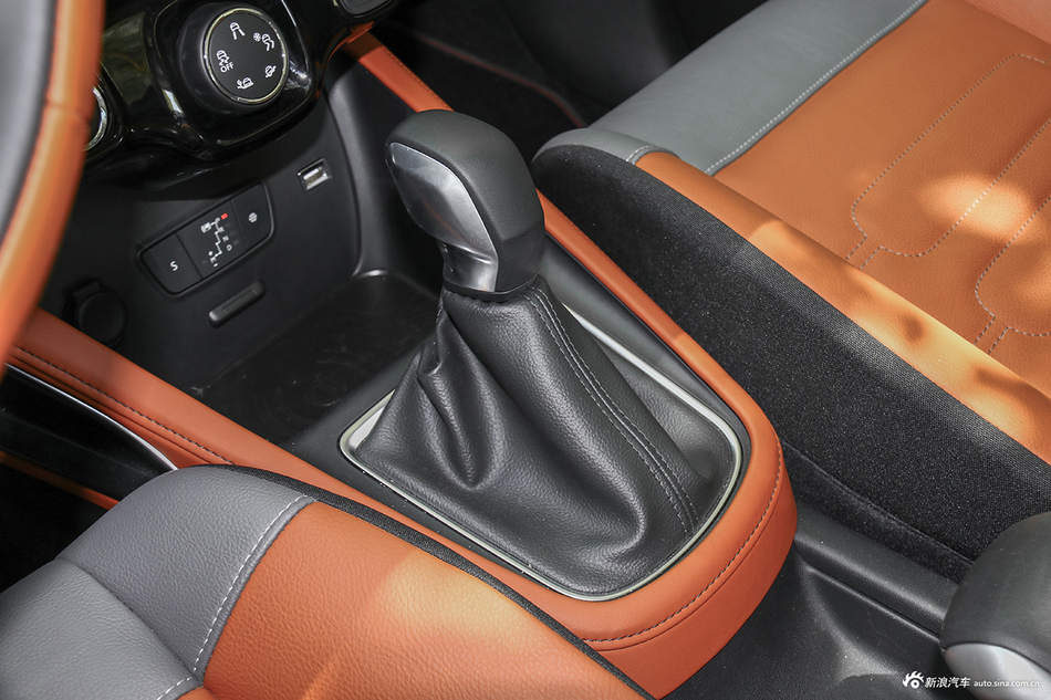 2018款云逸C4 AIRCROSS基本型