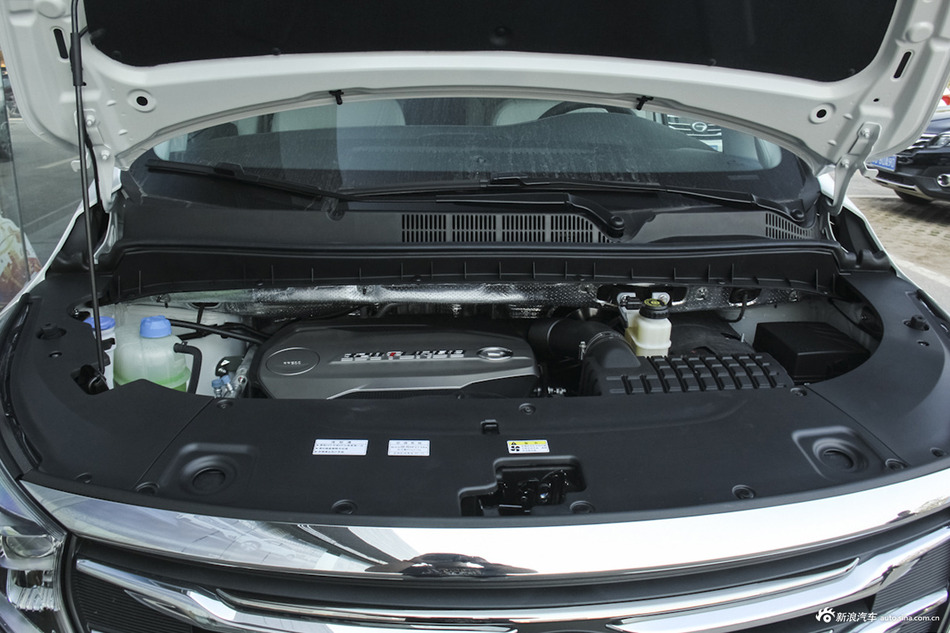 2018款传祺GM8自动320T旗舰版