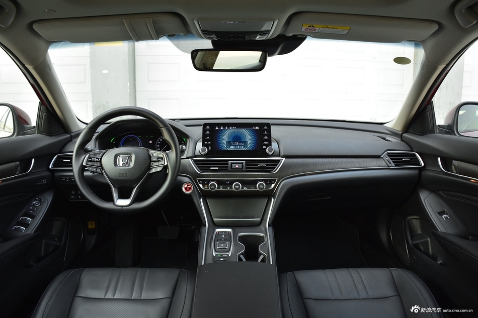 2018款本田雅阁锐·混动2.0L自动锐尊版