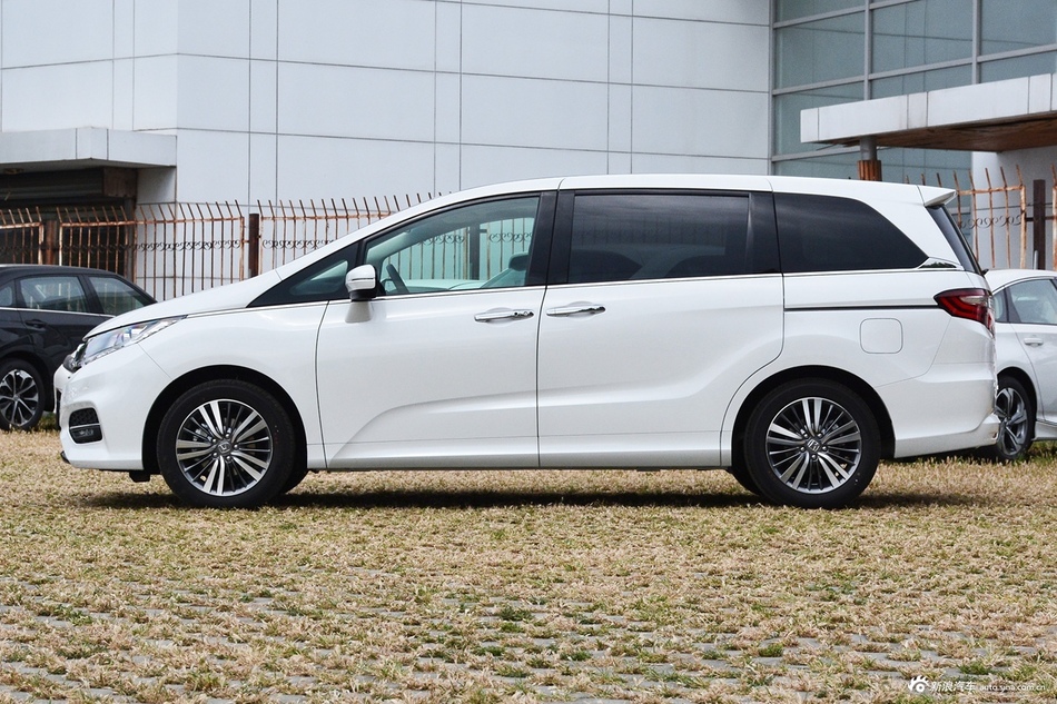 2018款奥德赛2.4L自动智享版