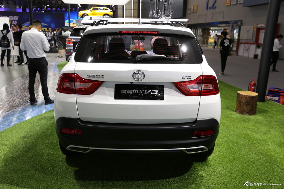 2018广州车展实拍：中华V3