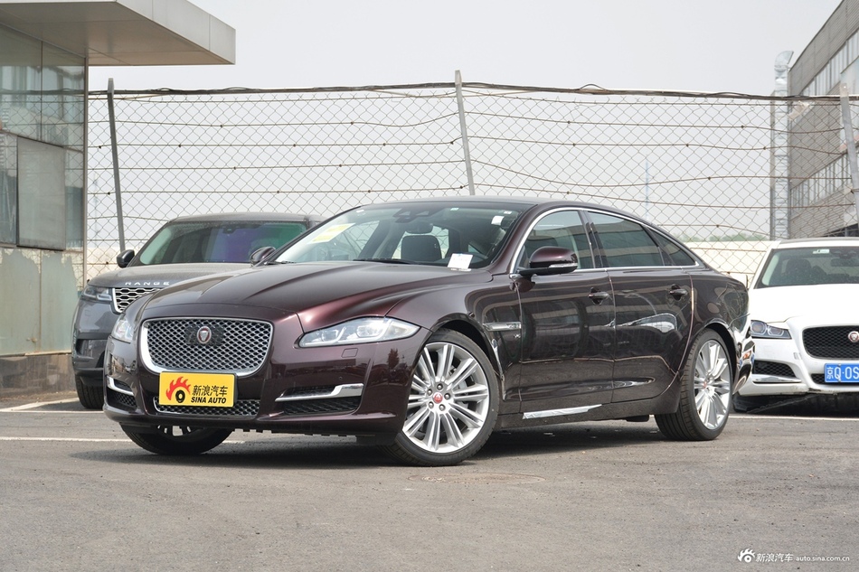 2018款捷豹XJL 3.0L自动SC两驱典雅商务版 