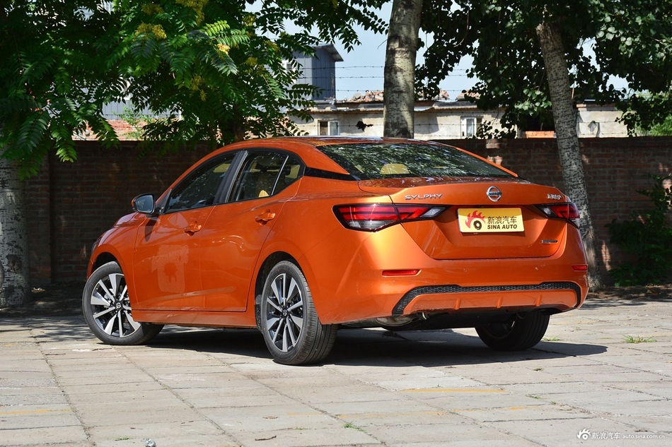 2020款 轩逸1.6L基本款