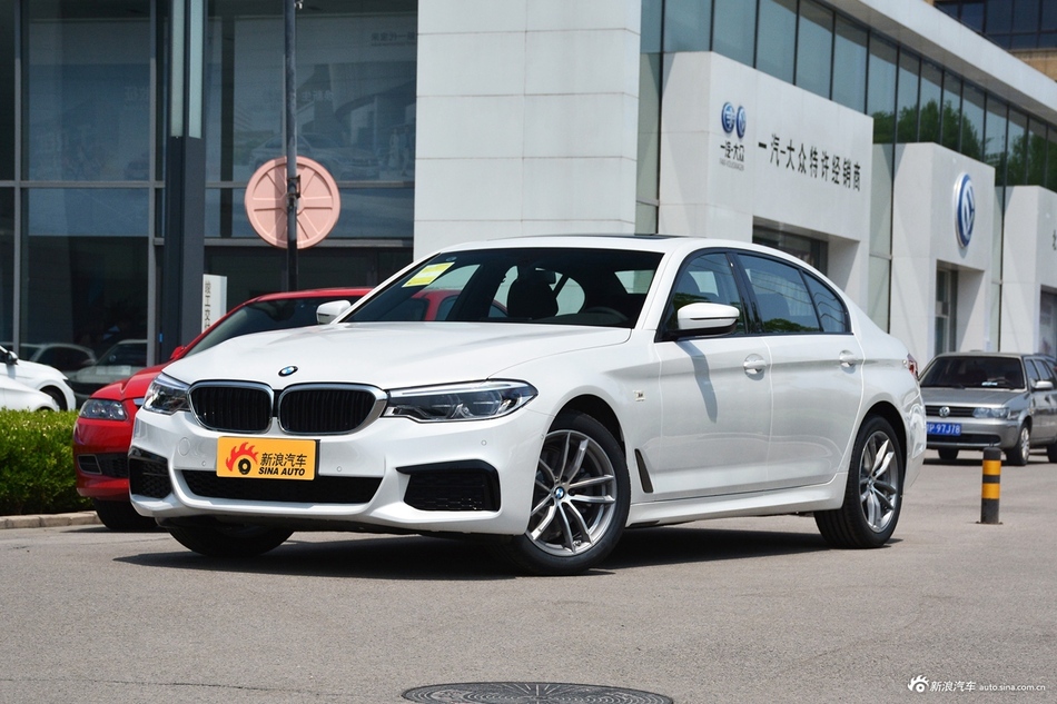 2019款宝马5系改款2.0T自动525Li M运动套装