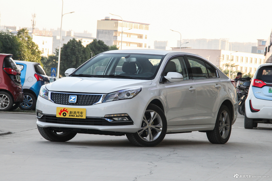 2019款众泰Z500EV Pro 豪华型