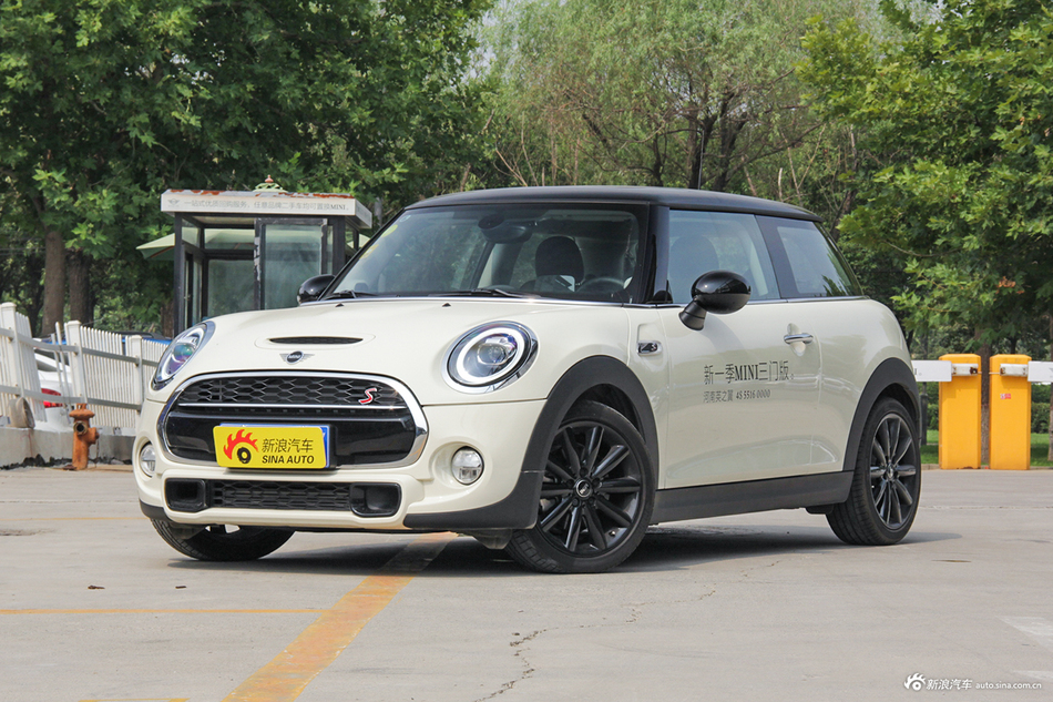 2018款MINI 2.0T COOPER S经典派