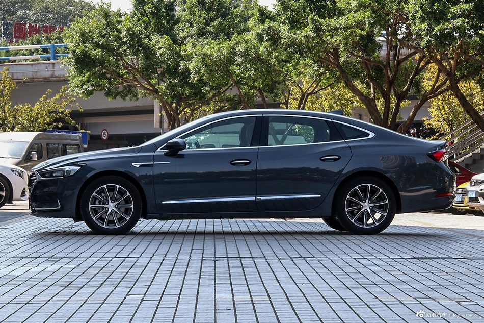 2019款君越2.0T自动尊贵型28T 