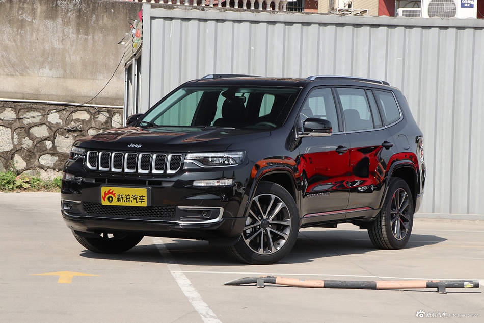 2020款指挥官混动 2.0T 混动臻享版